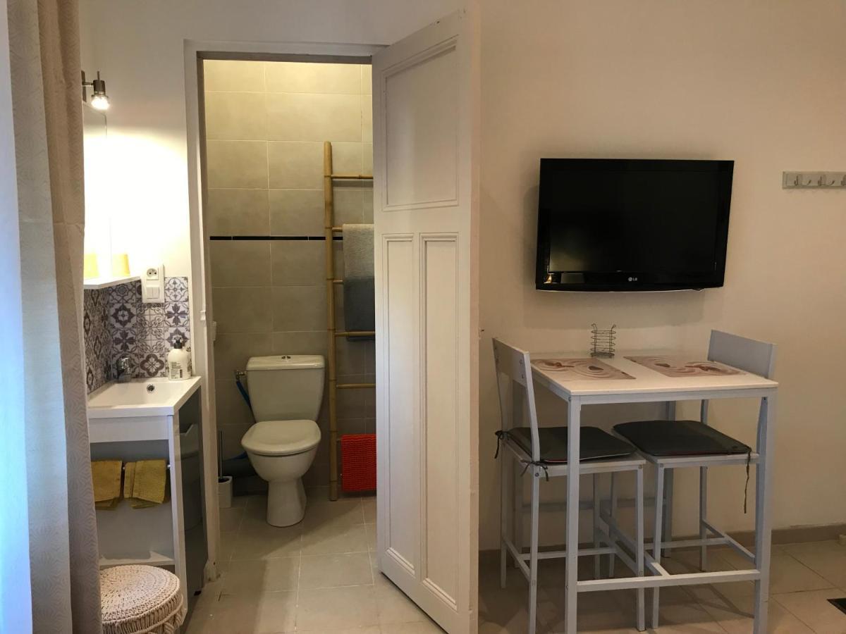 Le Marty Bed and Breakfast Narbonne Buitenkant foto